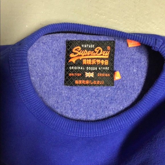 *Sold*Super dry crewneck - Picture 3 of 3